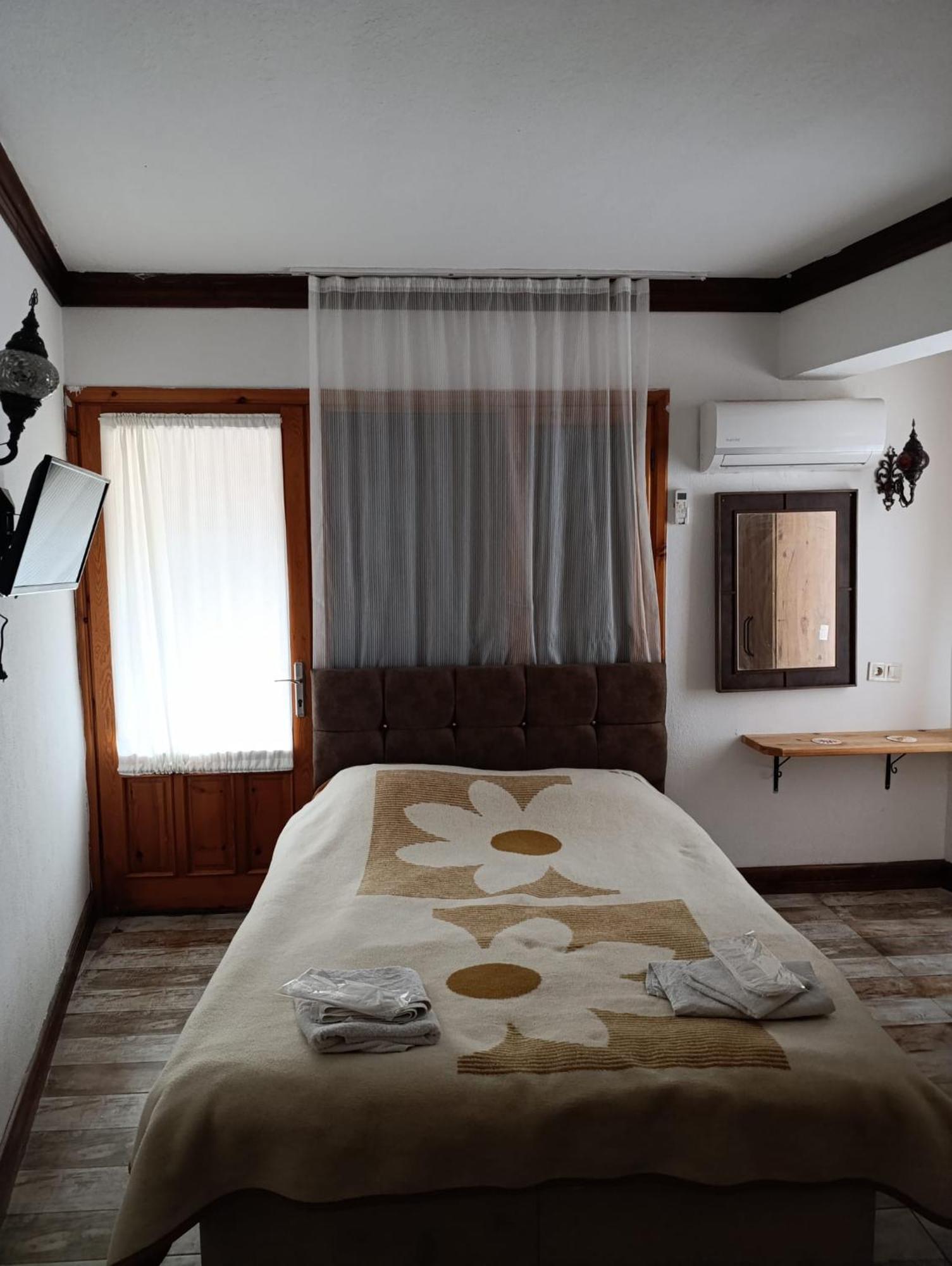 Tas Evler Butik Otel Sirince ภายนอก รูปภาพ